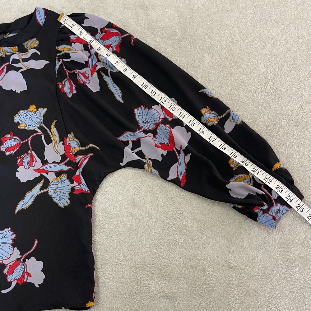Black Floral Sheer Blouse Size Small - Picture 11 of 12